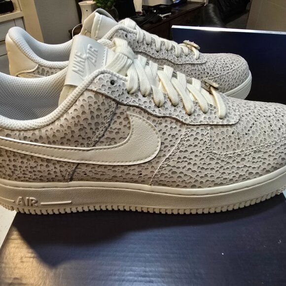 Nike Air Force 1 '07 PRM Phantom Metallic Silver Sail FV6519-001 MENS 10 W 11.5 - Picture 5 of 9